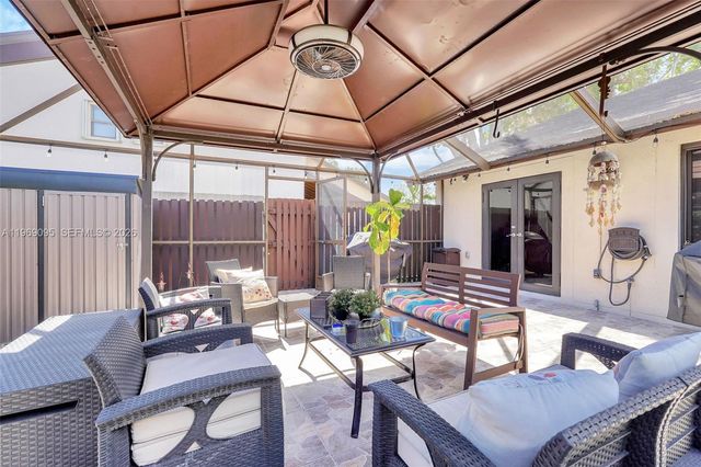 10281 SW 137th Pl, Miami, FL 33186