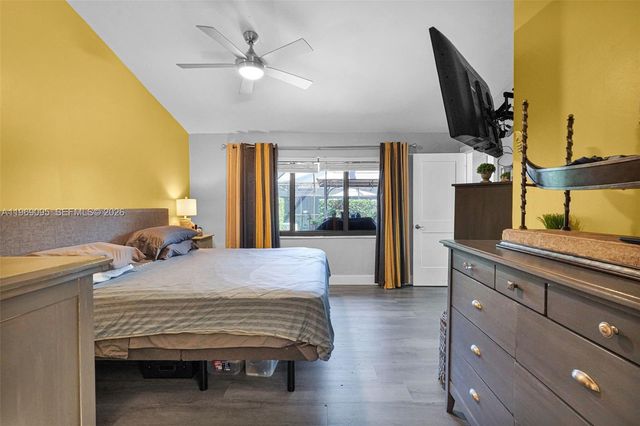 10281 SW 137th Pl, Miami, FL 33186