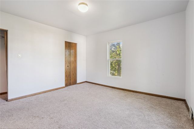 1748 A Avenue NE, Cedar Rapids, IA 52402