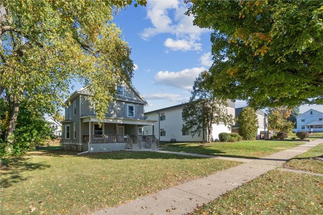 1748 A Avenue NE, Cedar Rapids, IA 52402