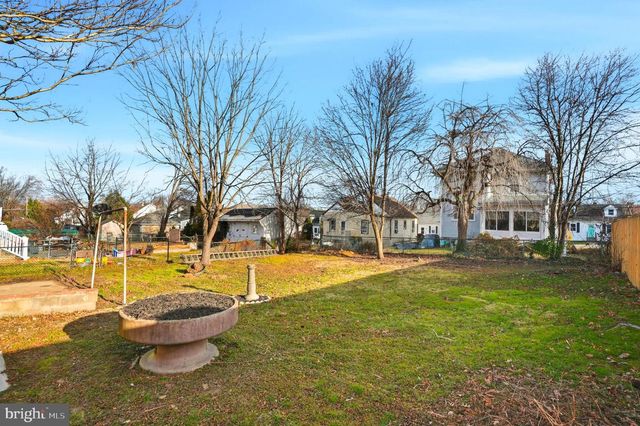 7813 CLARKSWORTH PL, Parkville, MD 21234