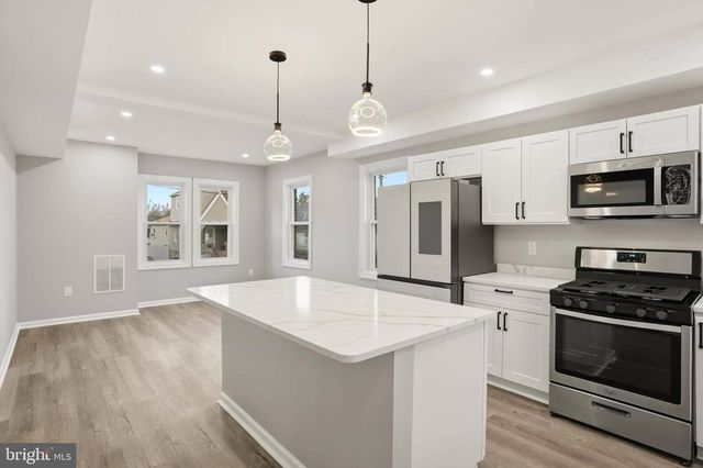 7813 CLARKSWORTH PL, Parkville, MD 21234