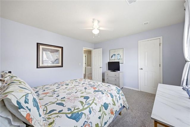 15013 W 77th Terrace, Lenexa, KS 66216