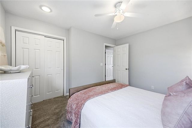 15013 W 77th Terrace, Lenexa, KS 66216