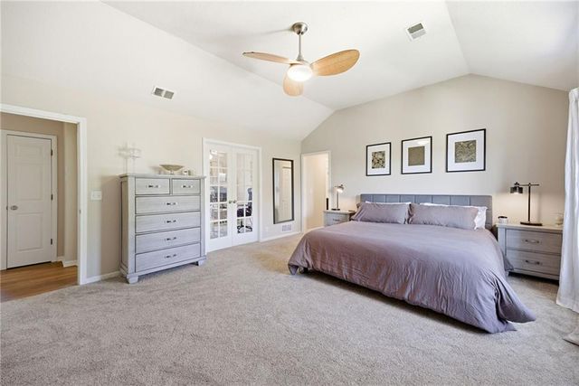 15013 W 77th Terrace, Lenexa, KS 66216