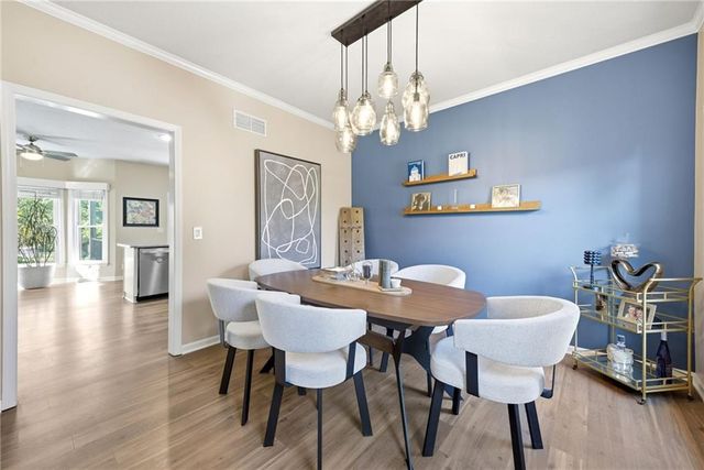 15013 W 77th Terrace, Lenexa, KS 66216