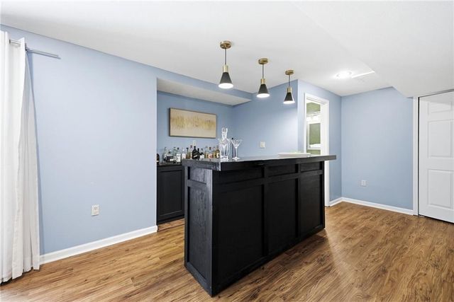 15013 W 77th Terrace, Lenexa, KS 66216