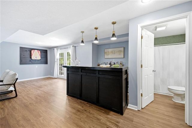 15013 W 77th Terrace, Lenexa, KS 66216