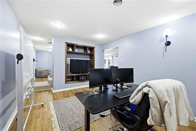 15013 W 77th Terrace, Lenexa, KS 66216
