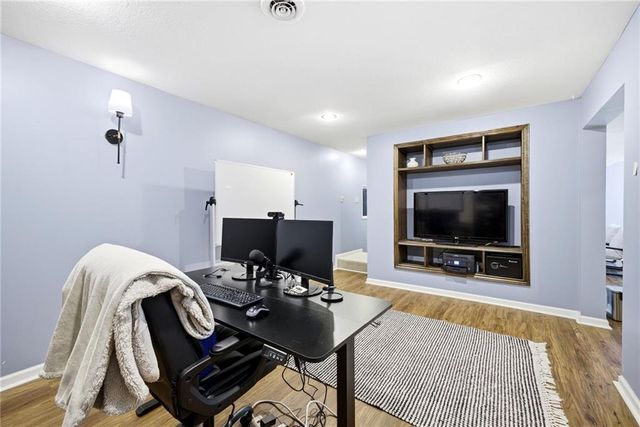15013 W 77th Terrace, Lenexa, KS 66216