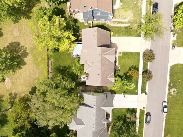 15013 W 77th Terrace, Lenexa, KS 66216