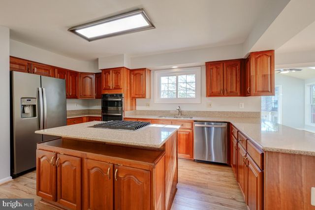 7475 ROSEWOOD MANOR LN, Gaithersburg, MD 20882