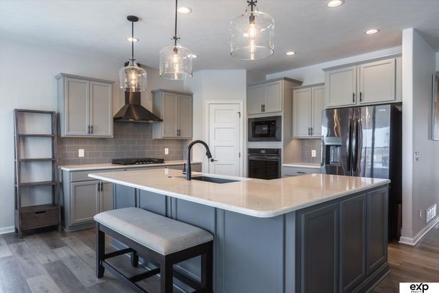 10002 S 191 Avenue, Gretna, NE 68136