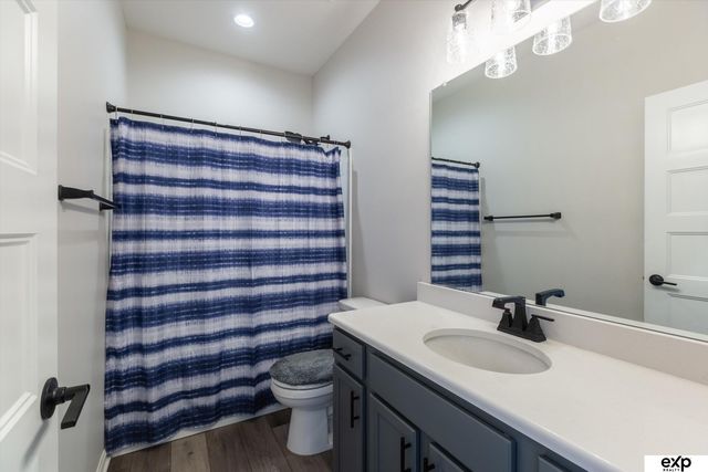 10002 S 191 Avenue, Gretna, NE 68136