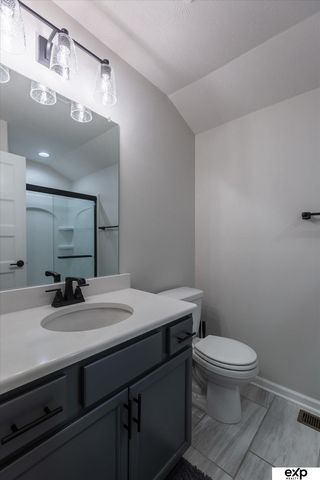 10002 S 191 Avenue, Gretna, NE 68136