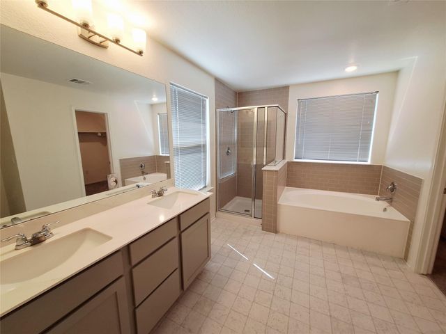 6413 Wagon Spring ST, Del Valle, TX 78617
