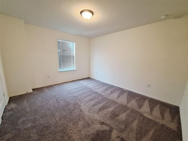 6413 Wagon Spring ST, Del Valle, TX 78617