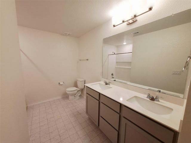 6413 Wagon Spring ST, Del Valle, TX 78617