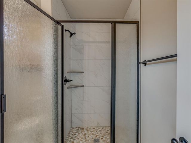 10200 Gentry Crossing, Oklahoma City, OK 73169