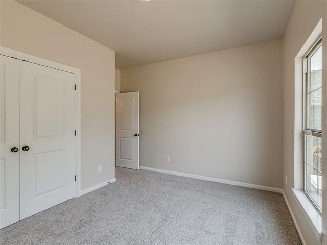 10200 Gentry Crossing, Oklahoma City, OK 73169