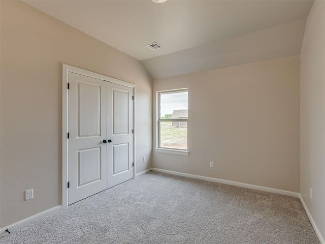 10200 Gentry Crossing, Oklahoma City, OK 73169