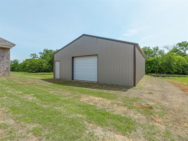 10200 Gentry Crossing, Oklahoma City, OK 73169