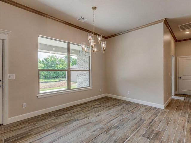 10200 Gentry Crossing, Oklahoma City, OK 73169