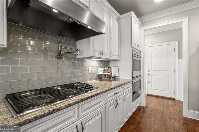 6049 Grand Loop Road, Sugar Hill, GA 30518