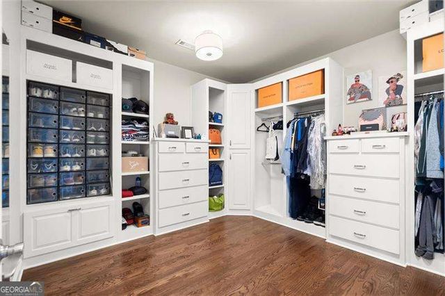 6049 Grand Loop Road, Sugar Hill, GA 30518