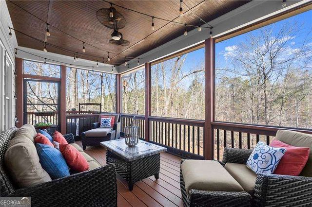 6049 Grand Loop Road, Sugar Hill, GA 30518