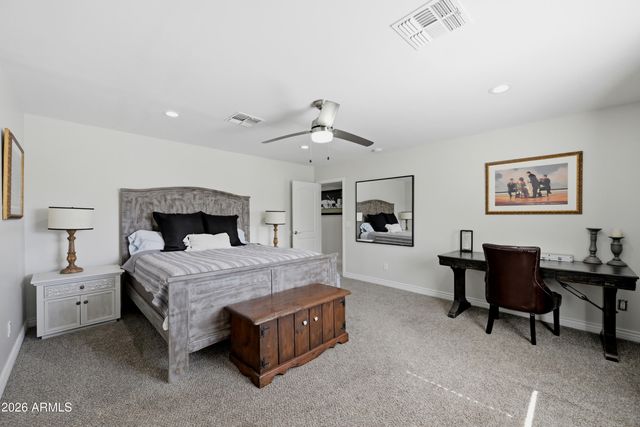 2209 E WINDSOR Avenue, Phoenix, AZ 85006