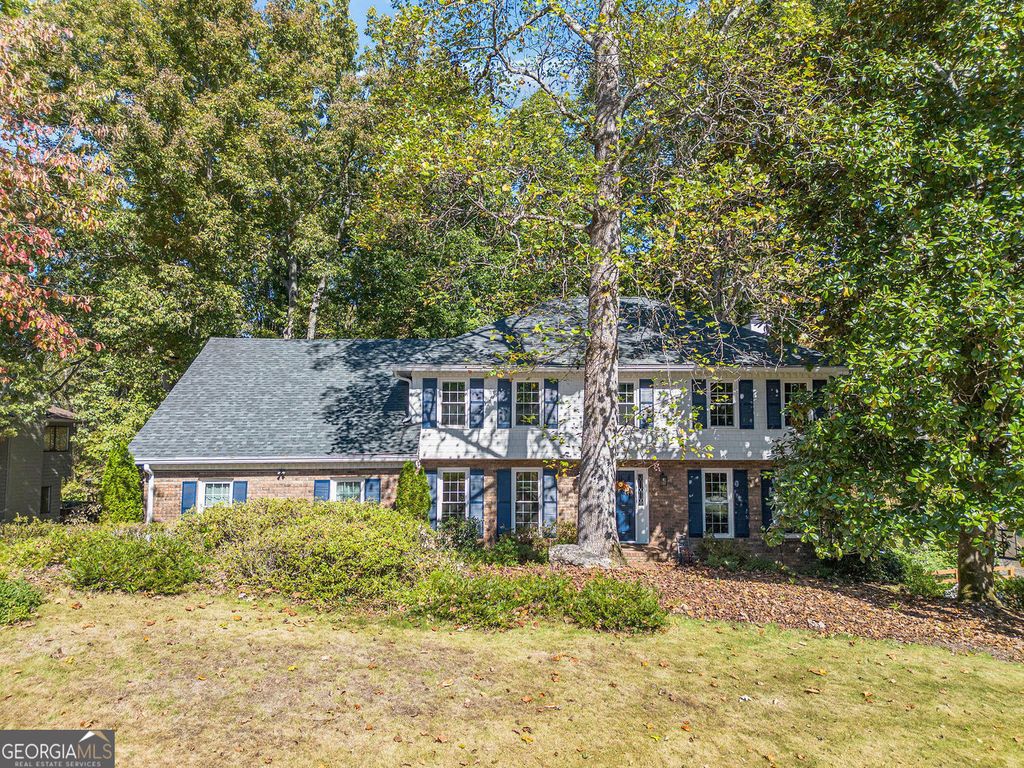 1820 Branch Valley Drive, Roswell, GA 30076