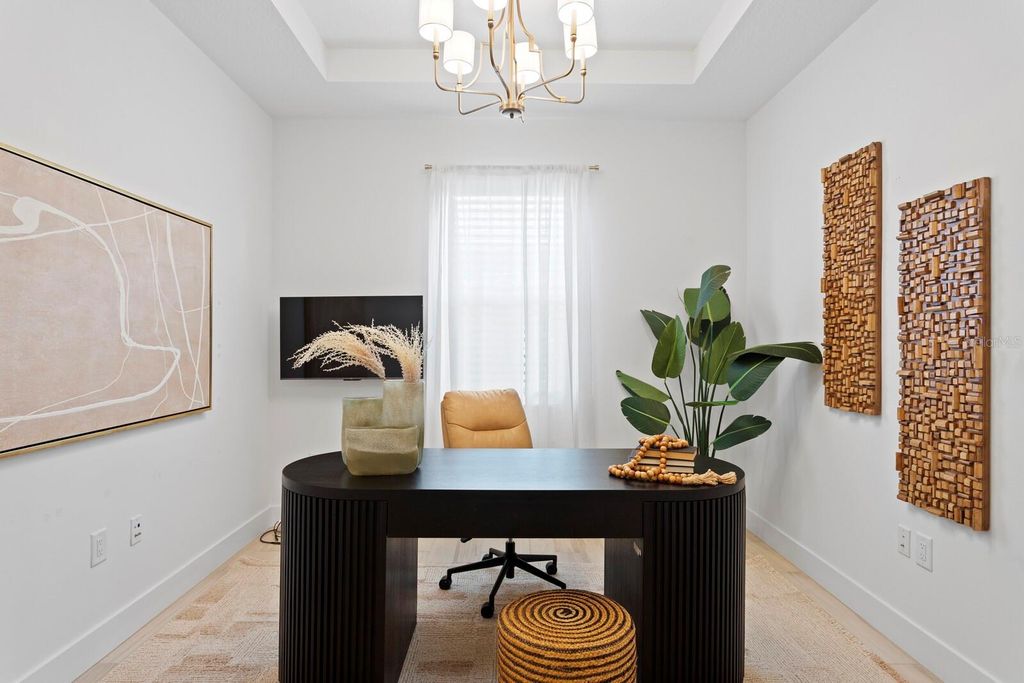 Image 21 of property listing at 8057 TIDAL POINTE WAY, Sarasota, FL 34240