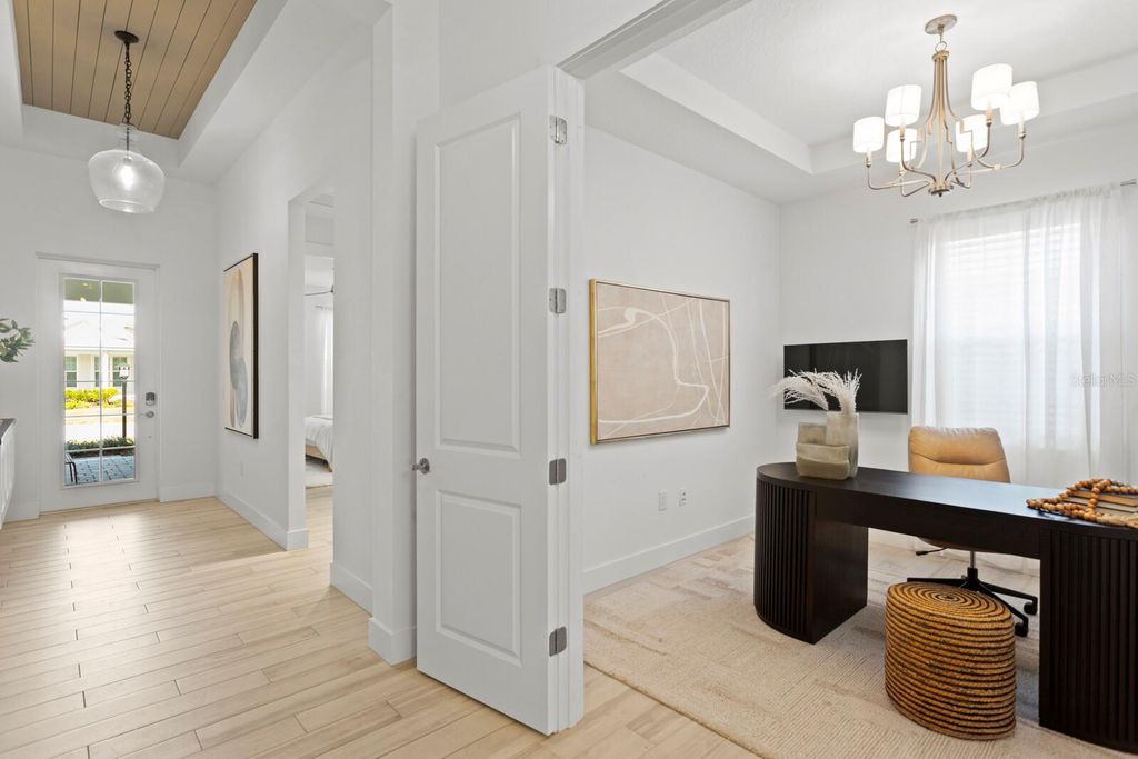 Image 22 of property listing at 8057 TIDAL POINTE WAY, Sarasota, FL 34240