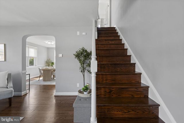 912 WILTON DR, Baltimore, MD 21227