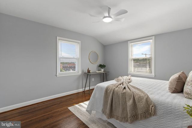 912 WILTON DR, Baltimore, MD 21227