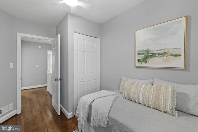 912 WILTON DR, Baltimore, MD 21227