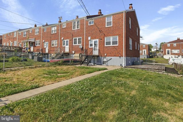 912 WILTON DR, Baltimore, MD 21227