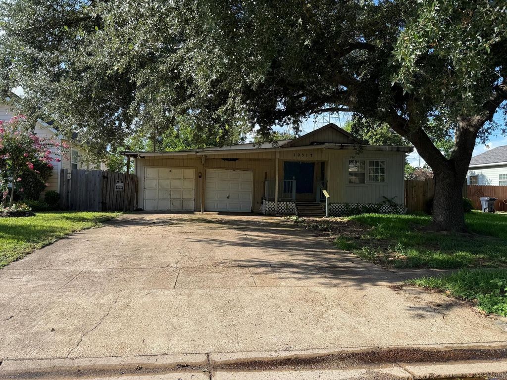 10514 Norton Drive, Houston, TX 77043