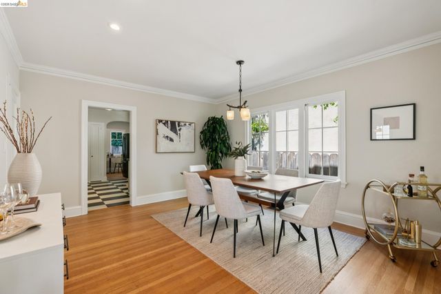 3101 Sheffield Ave, Oakland, CA 94602
