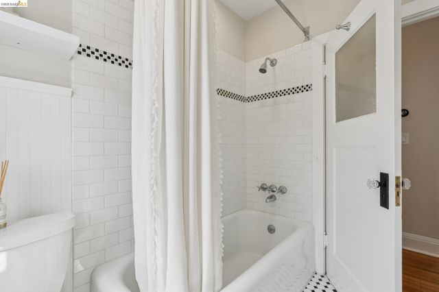 3101 Sheffield Ave, Oakland, CA 94602