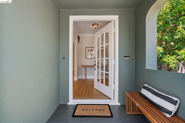 3101 Sheffield Ave, Oakland, CA 94602