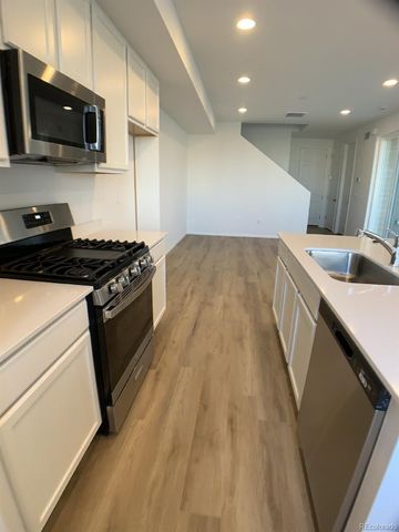 22891 E Stanford Lane A, Aurora, CO 80015