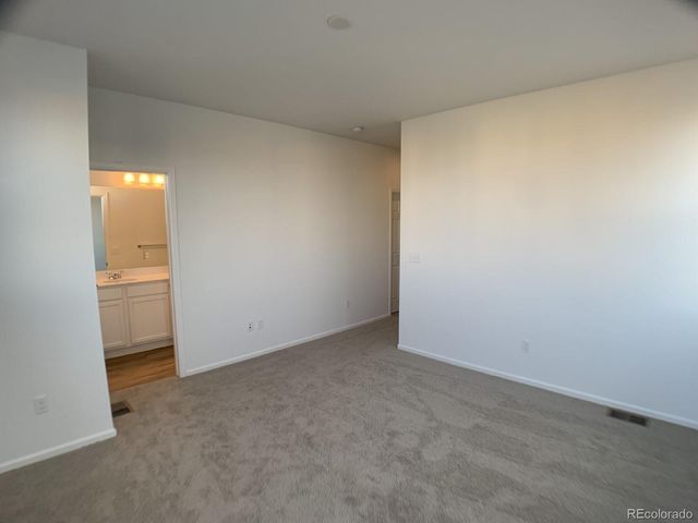 22891 E Stanford Lane A, Aurora, CO 80015