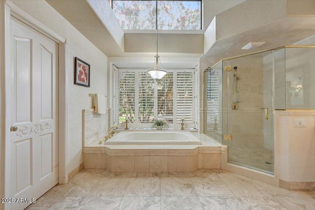 9790 N Invergordon Road, Paradise Valley, AZ 85253