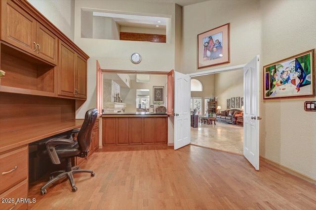 9790 N Invergordon Road, Paradise Valley, AZ 85253