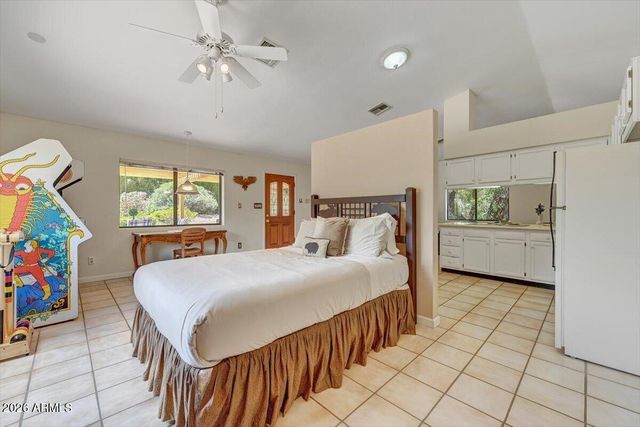 9790 N Invergordon Road, Paradise Valley, AZ 85253