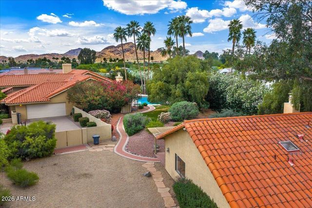 9790 N Invergordon Road, Paradise Valley, AZ 85253