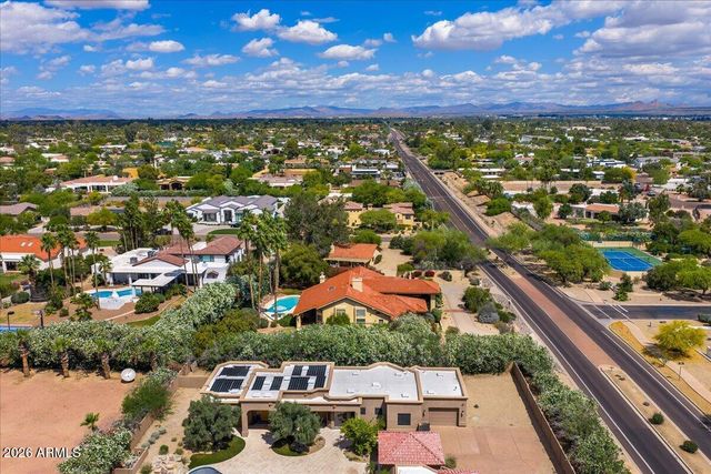 9790 N Invergordon Road, Paradise Valley, AZ 85253