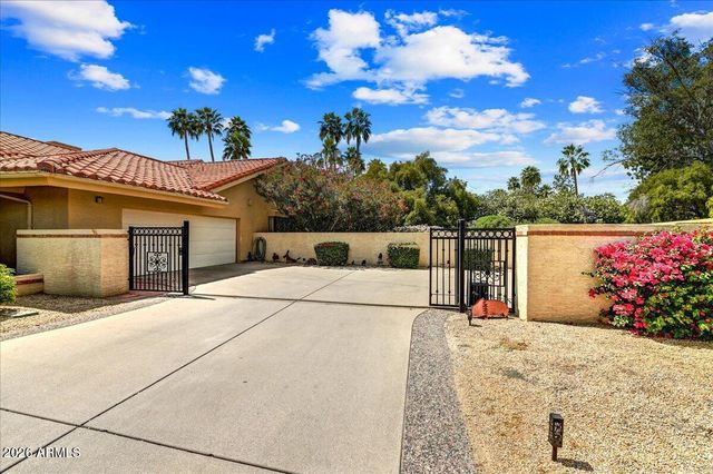 9790 N Invergordon Road, Paradise Valley, AZ 85253